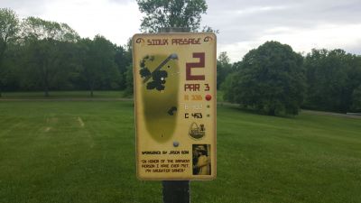 Sioux Passage Park, Main course, Hole 2 Hole sign