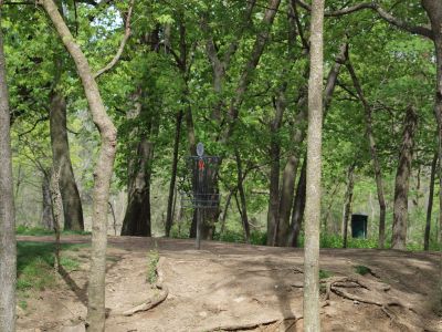 Grand Woods Park, Main course, Hole 4 Short approach