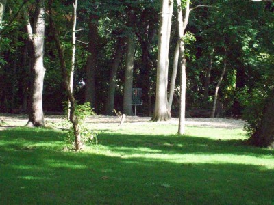 Grand Woods Park, Main course, Hole 16 Midrange approach