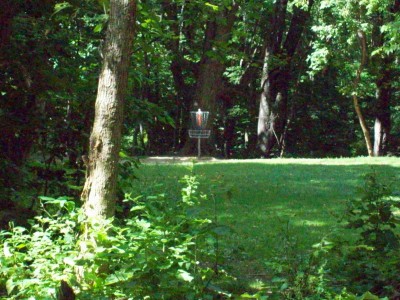 Grand Woods Park, Main course, Hole 3 Midrange approach