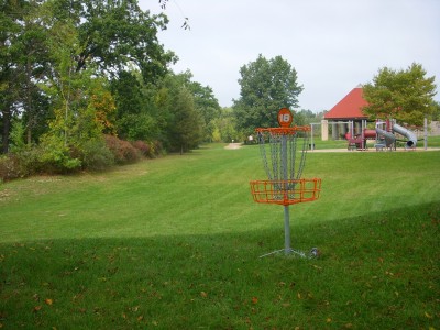 Independence Lake County Park, Picnic Course, Hole 9 Reverse (back up the fairway)