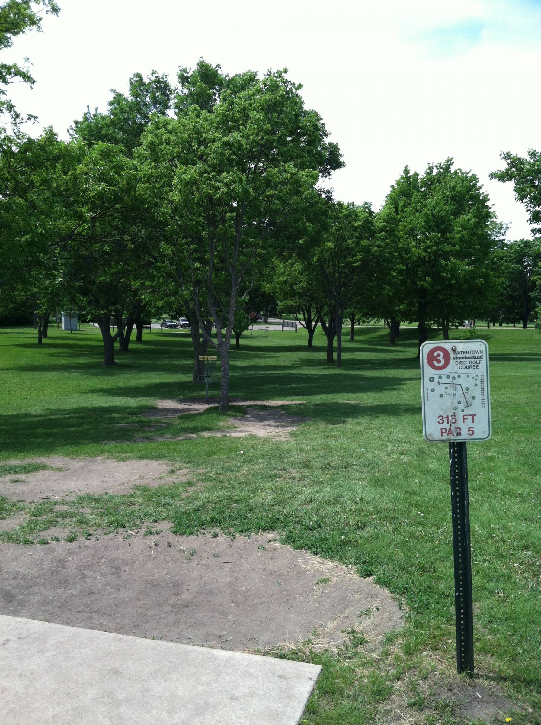Hole 3 • Watertown Slumberland (Watertown, SD) Disc Golf Courses