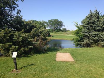 Prairie Center Park, Main course, Hole 15 Tee pad