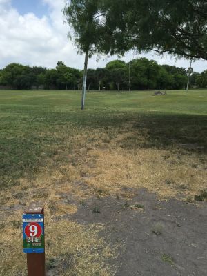 Lamar Park, Main course, Hole 9 Hole sign