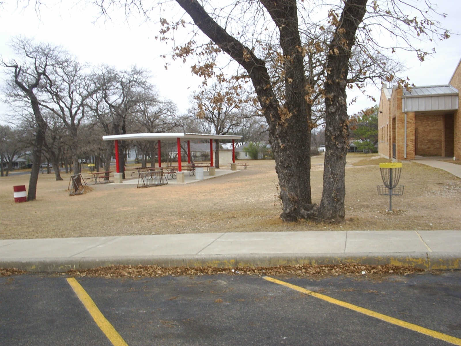 Hole 2 • Fredericksburg Middle School (Fredericksburg, TX) Disc Golf