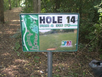 Lippold Park, Main course, Hole 14 Hole sign