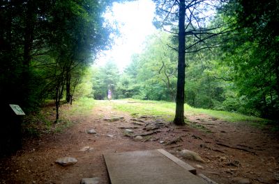 Brent Hambrick Memorial, Main course, Hole 10 Tee pad