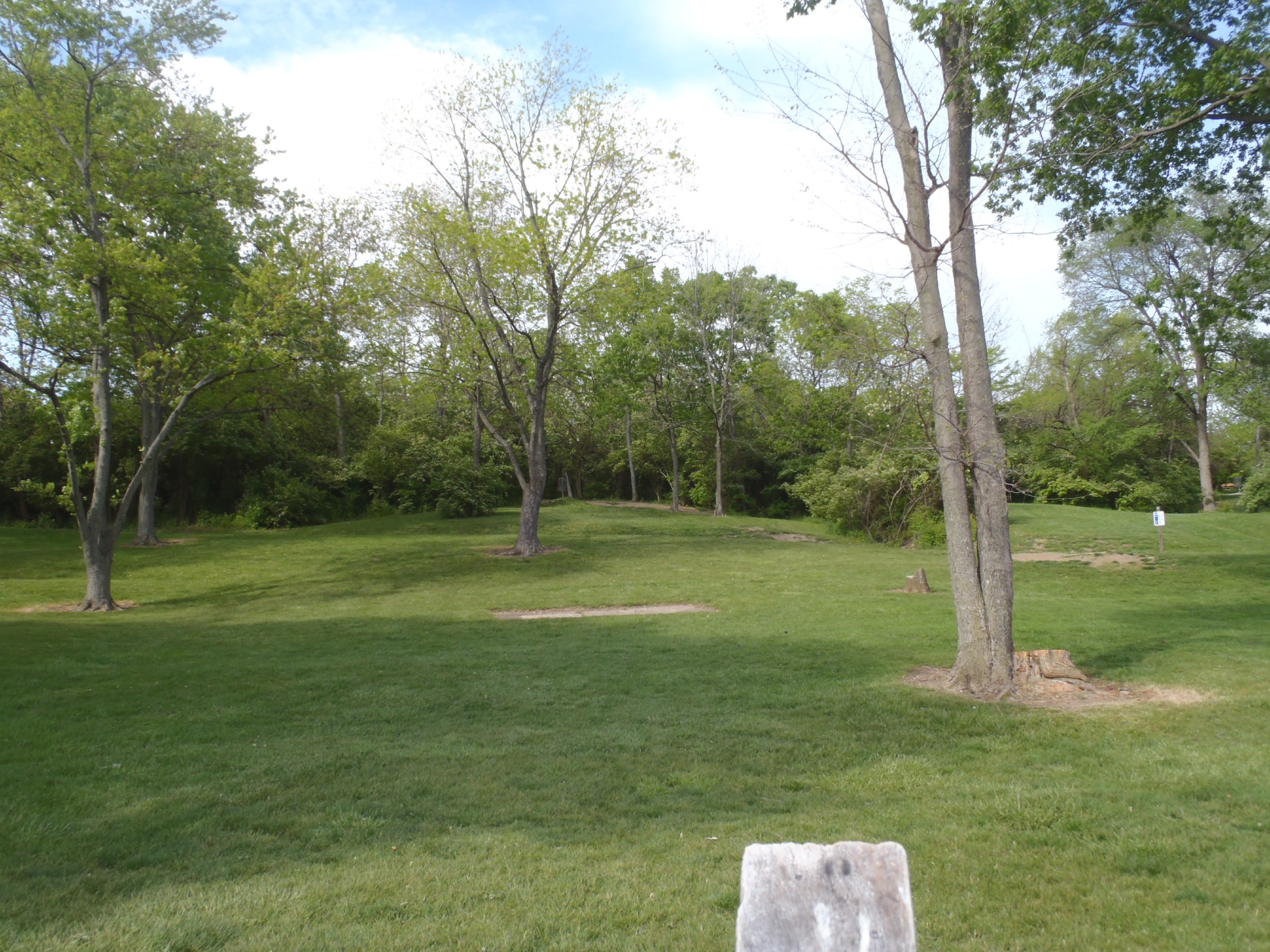 Hole 5 • Monroe Community Park (Monroe OH) Disc Golf Courses Disc