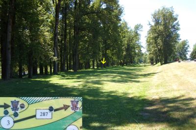 Rooster Rock, West, Hole 3 Tee pad