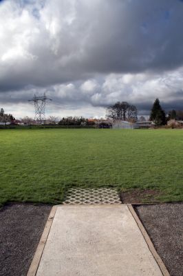 Orchard Park, Main course, Hole 2 Tee pad