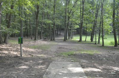 Deer Lakes Park, Main course, Hole 16 Long tee pad