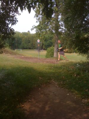 Silver Creek Park, Main course, Hole 13 Short approach