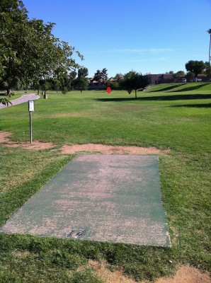 Vista Del Camino Park, Main course, Hole 14 Tee pad