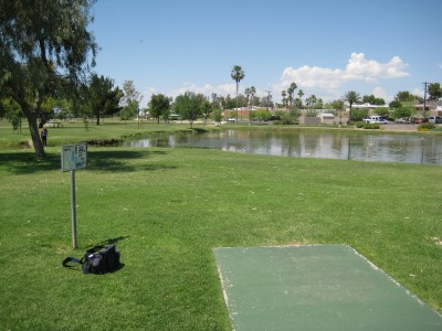 Vista Del Camino Park, Main course, Hole 1 Tee pad