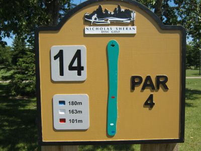 Nicholas Sheran Park, Main course, Hole 14 Hole sign