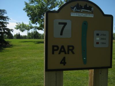 Nicholas Sheran Park, Main course, Hole 7 Hole sign