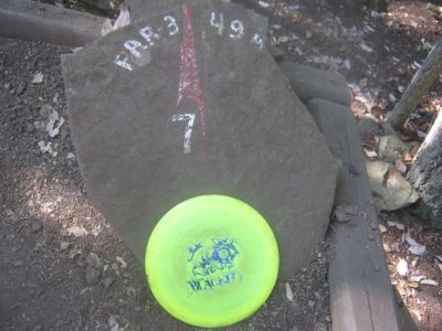 Pender Island Disc Park, Main course, Hole 7 Hole sign