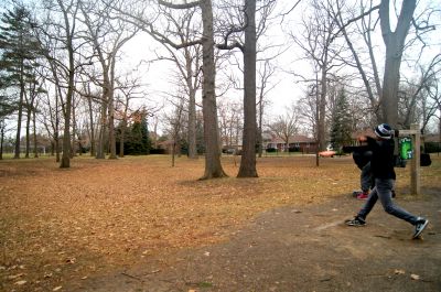 Mohawk DGC, Main course, Hole 3 Tee pad