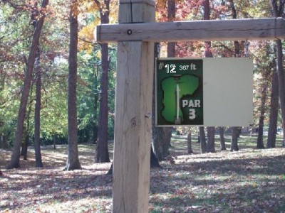 Mohawk DGC, Main course, Hole 12 Hole sign