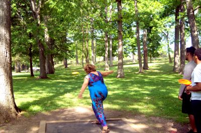 Mohawk DGC, Main course, Hole 18 Tee pad