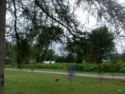 Haliburton DGC, Main course, Hole 5 Putt