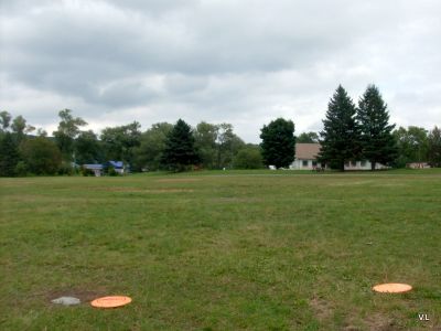 Haliburton DGC, Main course, Hole 4 Short tee pad