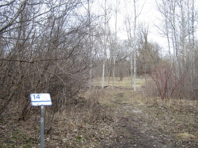 River's Edge at St. Julien's Park, Main course, Hole 14 Short tee pad