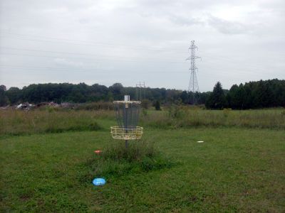 Sunny Valley Campground, Main course, Hole 1 Putt