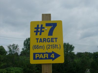 Riverview Park, Main course & extended course, Hole 7 Short tee pad