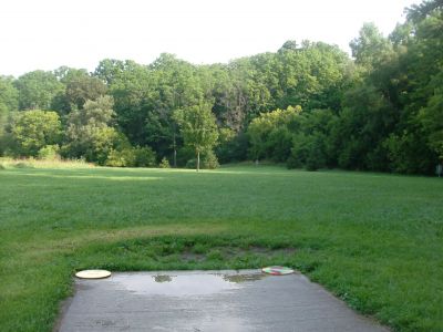 V.A. Barrie Park, Main course, Hole 12 Tee pad