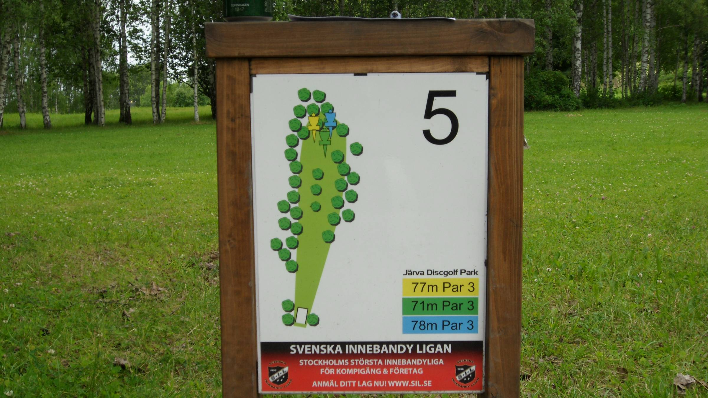 Hole 5 • Järva Discgolf Park (Stockholm, Sweden) Disc Golf Courses