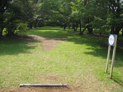 Showa Kinen Park, Main course, Hole 14 Tee pad