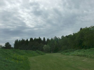 Farmview, Main course, Hole 17 Short tee pad