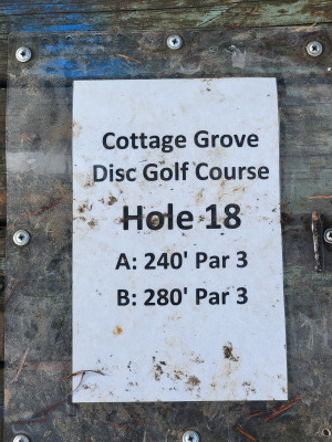 The Grove, Main course, Hole 18 Hole sign