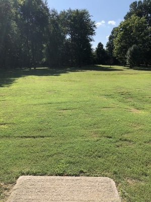 War Memorial Park, Main course, Hole 14 Long tee pad