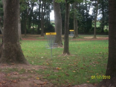 War Memorial Park, Main course, Hole 5 Short approach