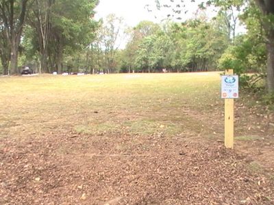 Wingfoot Lake State Park, Main course, Hole 9 Tee pad