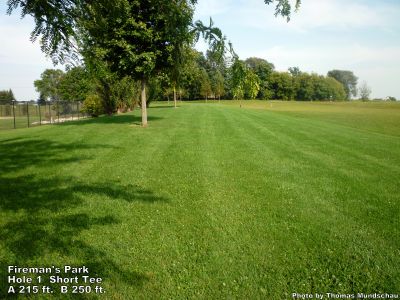 Fireman's Park, Main course, Hole 1 Short tee pad