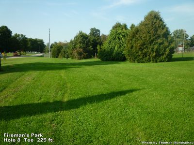 Fireman's Park, Main course, Hole 8 Tee pad