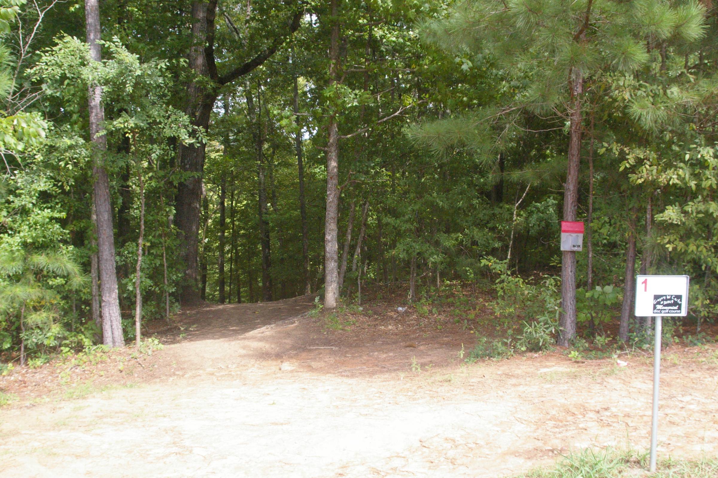 Hole 1 • Greg Carter Course / Civitan Park (Trussville, AL) Disc Golf