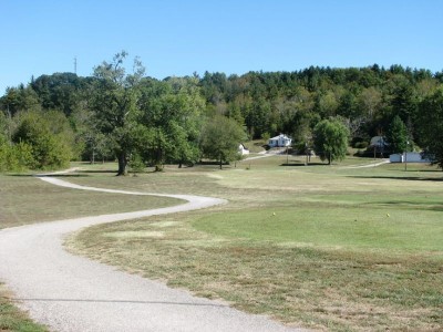 Old English Golf Course, Main course, Hole 8 Tee pad