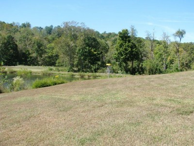 Old English Golf Course, Main course, Hole 11 Putt