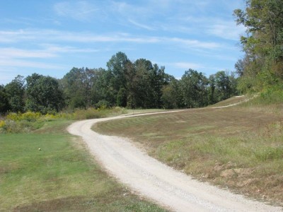 Old English Golf Course, Main course, Hole 17 Tee pad