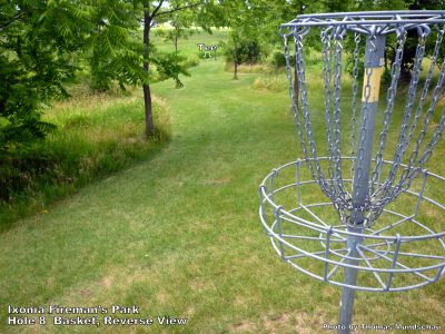 Ixonia Fireman's Park, Main course, Hole 8 Reverse (back up the fairway)