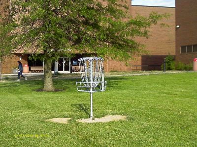 Cuyahoga Community College, Tri C West, Hole 9 Putt