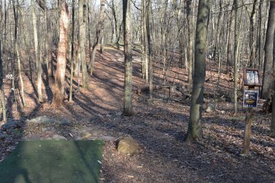 Veterans Memorial Park, Main course, Hole 3 Tee pad