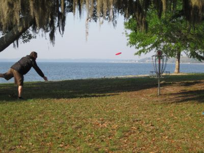 Under The Oaks, Main course, Hole 6 Putt