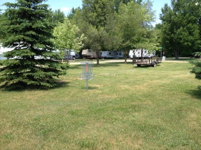 Indian Lake Nazarene Camp, Main course, Hole 8 Putt