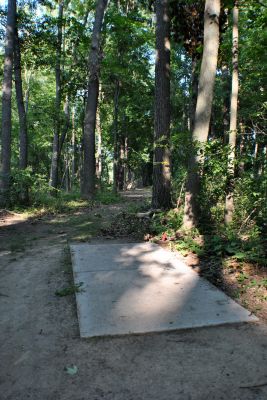 Vicksburg Recreation Area, Main course, Hole 6 Long tee pad