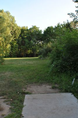 Vicksburg Recreation Area, Main course, Hole 15 Short tee pad